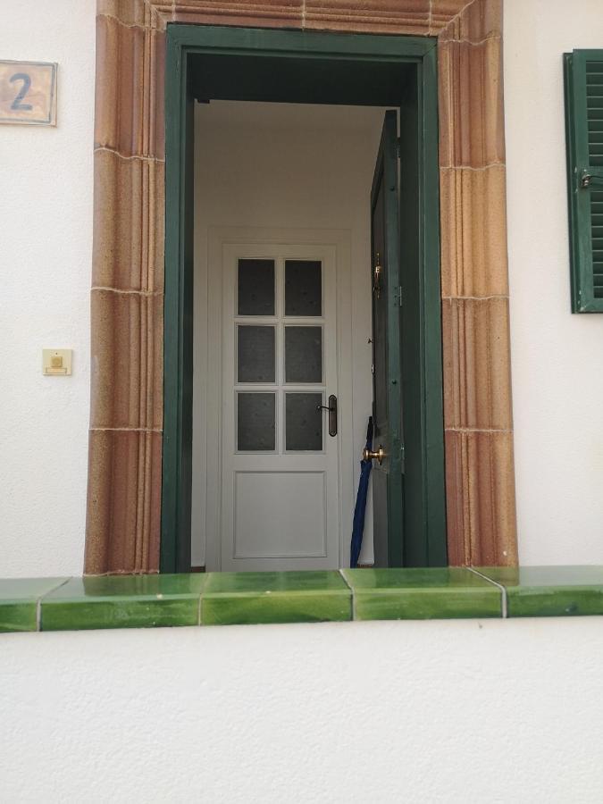Toni'S Apartament Menorca Кала'н Бош Екстериор снимка